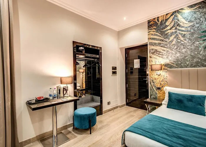 Relais De La Poste 3*