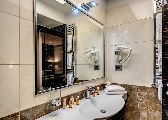 Relais De La Poste 3*